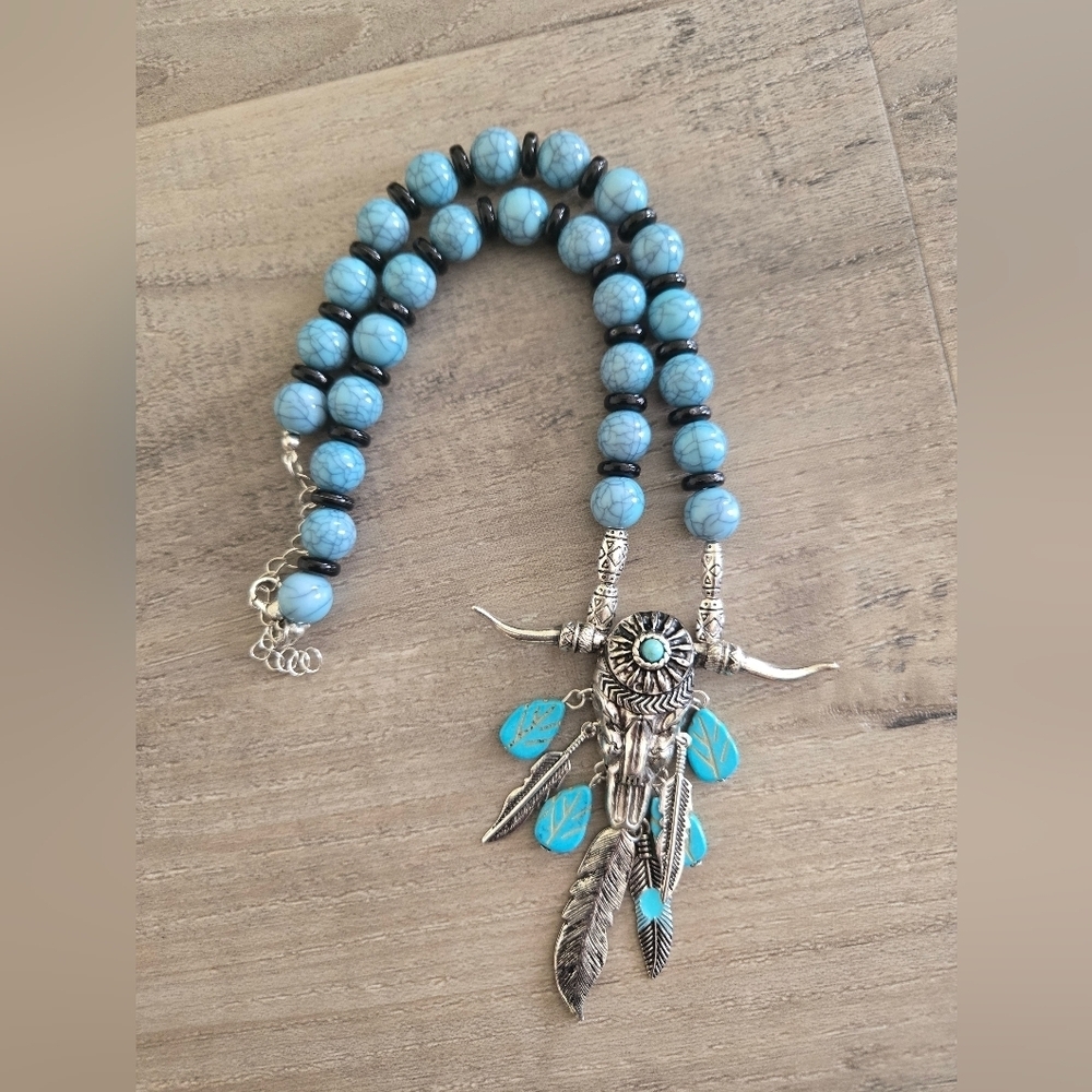 Ox Cow Skull Dangle Feathers Necklace Silver Blue/Black Beads Western Cowgirl - Picture 7 of 7